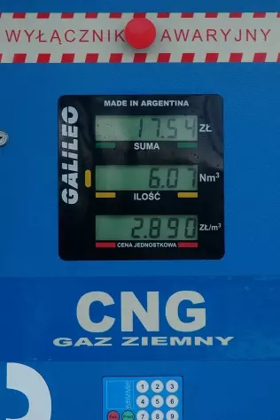 CNG dispenser display