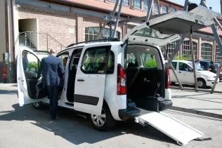 Citroën Berlingo Freespace For All LPG-powered taxi in Milan