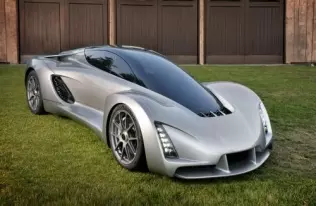 Divergent Blade - the 3D-printed CNG-powered supercar