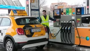 A driving school car during LPG refueling