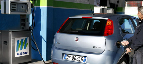 Italy goes self-service with LPG and CNG