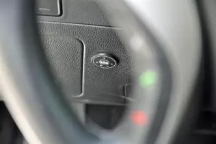 Hyundai i30 ecoLPG - LPG/petrol switch on the dashboard