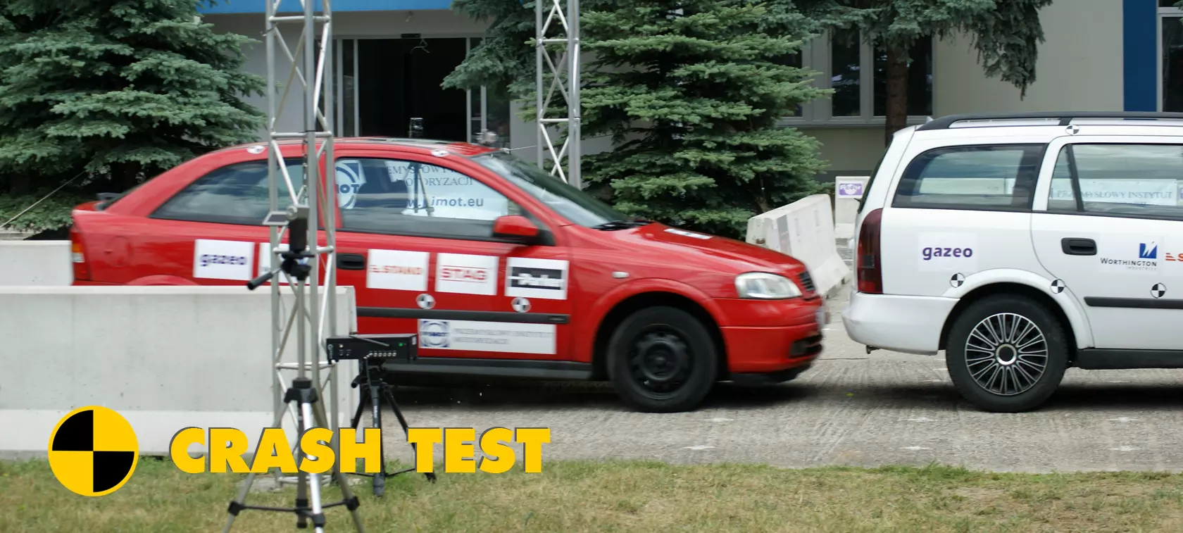 Autogas-powered car crash test