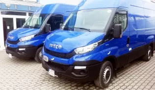 Two Iveco Daily Natural Power vans leased by Mikona from Fraikin Slovakia