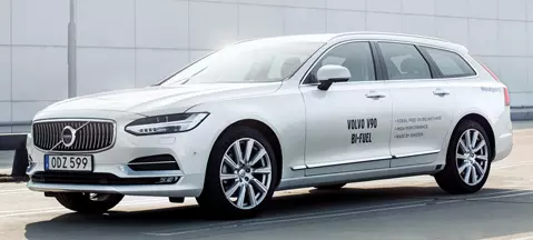 Volvo V90 Bi-Fuel - ode to cleanliness