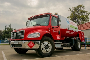 Gasco's Freightliner S2G LPG-powered truck