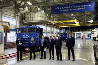The 1000th methane-powered Kamaz produced at the new facility